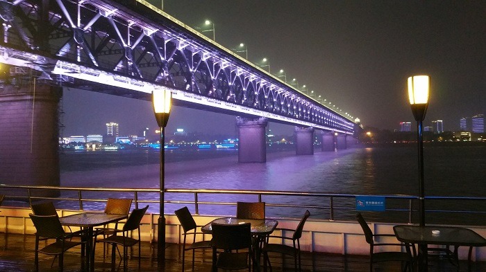 Wuhan: Central China transportation hub